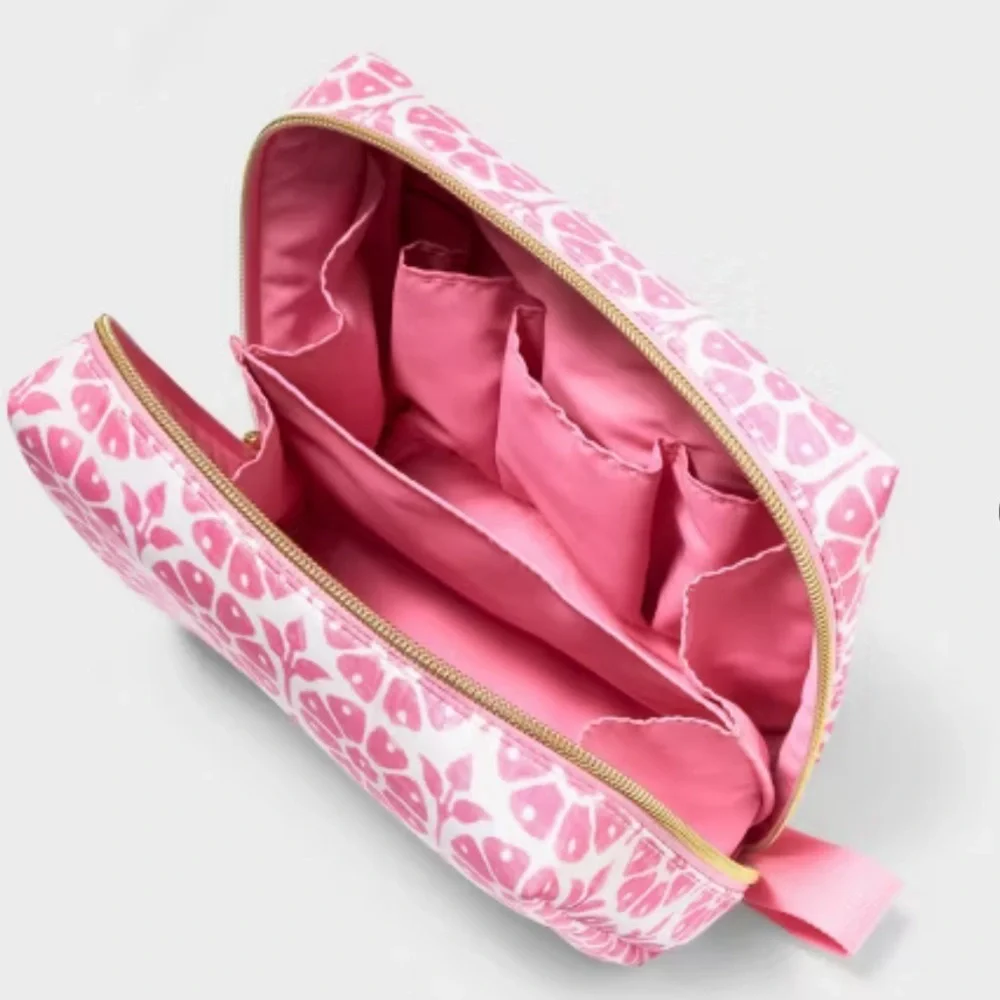 Daisy Floral Toiletry Bag Pink - Roller Rabbit x Target
